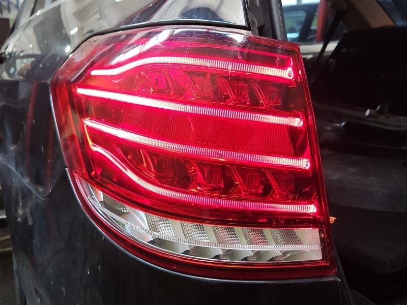 Ліхтар задній лівий Mercedes E W212 A2129061703