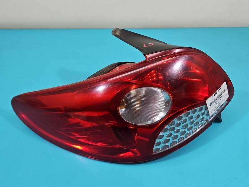 Фонарь задний левый Peugeot 206 11-8058