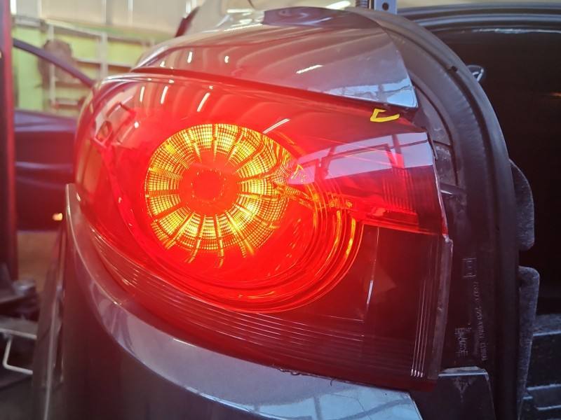 Фонарь задний левый Mazda 6 GH1-51150