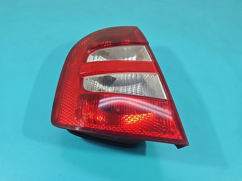 Ліхтар задній лівий Skoda Fabia 1 ZSB6Y6945095B