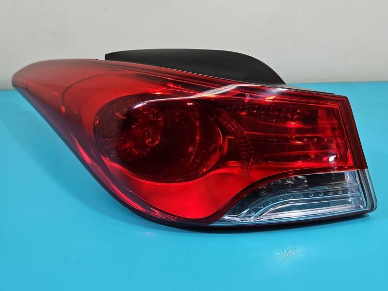 Фонарь задний левый Hyundai Elantra 92401-3X0