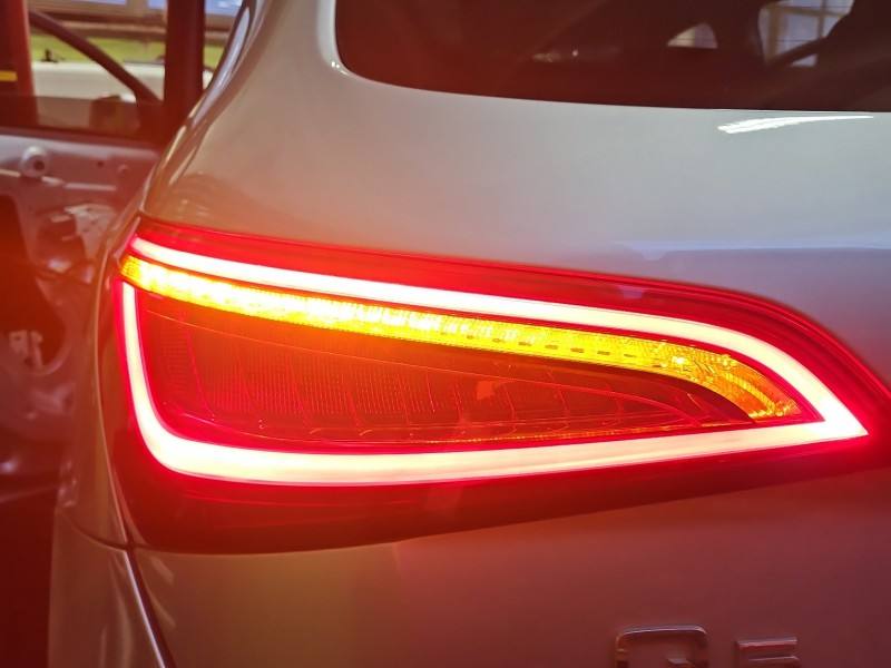 Фонарь задний левый Audi Q5