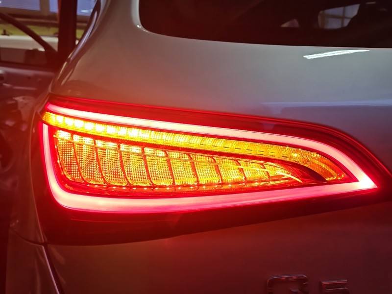 Фонарь задний левый Audi Q5 — фото детали 2