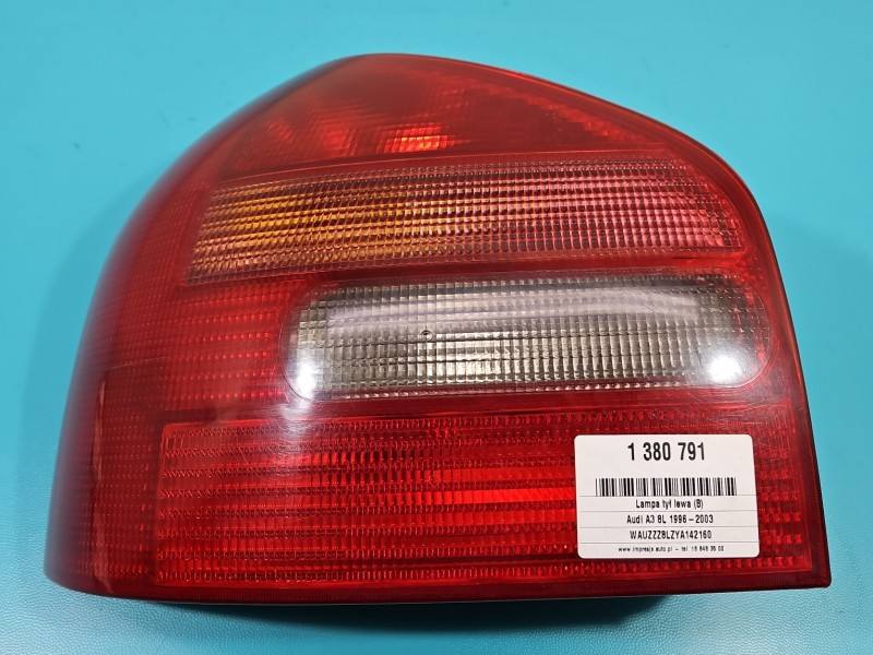 Ліхтар задній лівий Audi A3 8L
