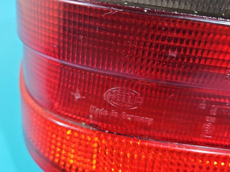 Ліхтар задній лівий Mercedes C W202 — фото деталі 3