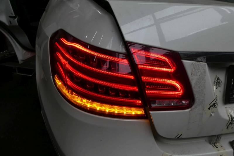 Ліхтар задній лівий Mercedes E W212 A2129068702