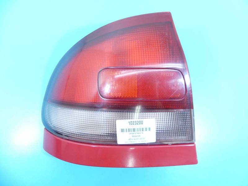 Ліхтар задній лівий Mazda 626