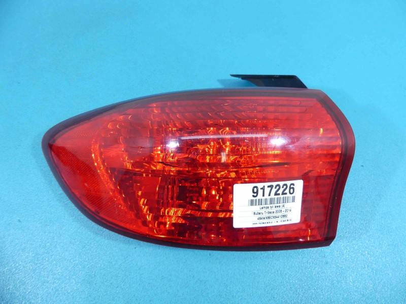 Фонарь задний левый Subaru Tribeca 2XL946095