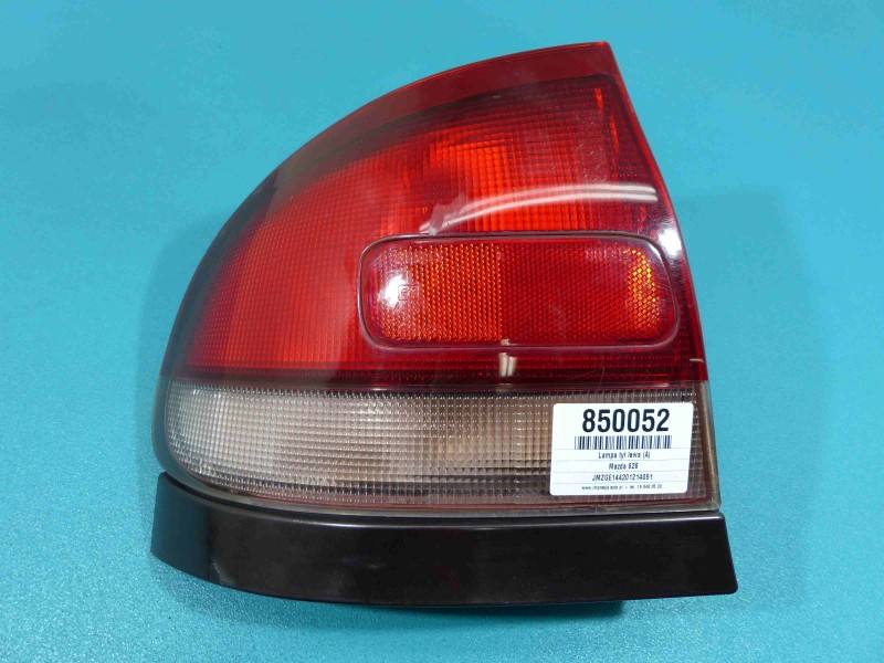 Ліхтар задній лівий Mazda 626
