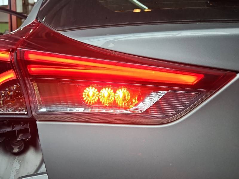 Фонарь задний левый Toyota Auris 02-344