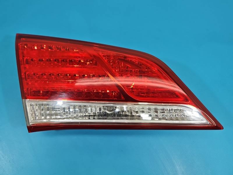 Фонарь задний левый Hyundai I40 92403-3Z3 — фото детали 4