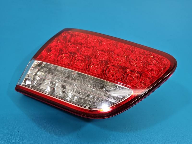 Ліхтар задній лівий Citroen C-Crosser