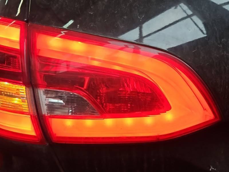 Ліхтар задній лівий Peugeot 308
