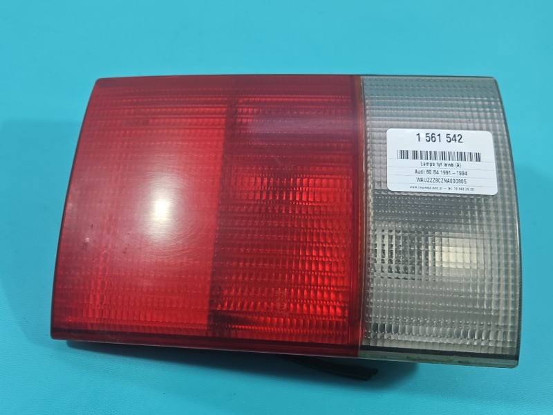 Ліхтар задній лівий Audi 80 B4 8A0945093