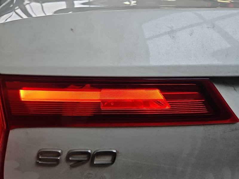 Ліхтар задній лівий Volvo S90 31371832