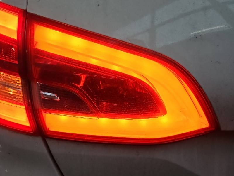 Фонарь задний левый Peugeot 308 9678098080