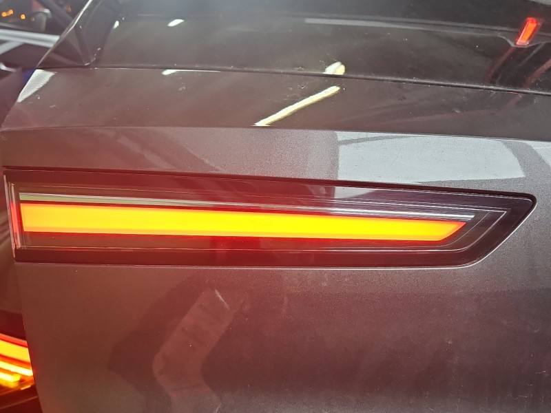 Ліхтар задній лівий Opel Astra L 9839325480