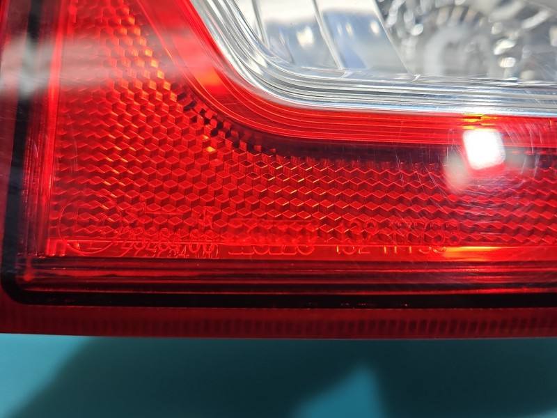 Фонарь задний левый Suzuki Sx4 — фото детали 3