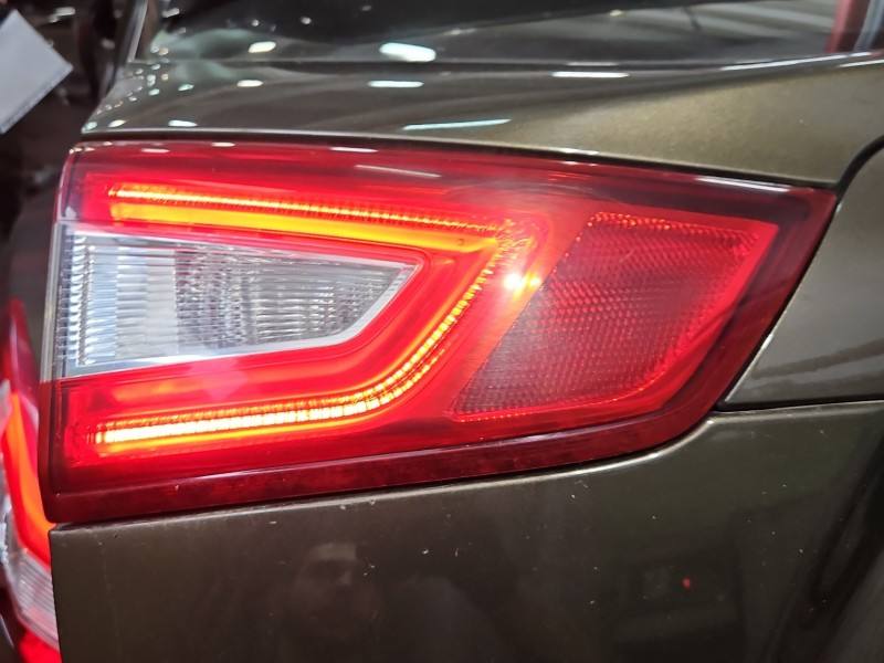 Фонарь задний левый Nissan Qashqai