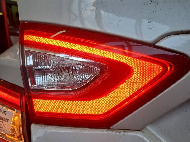 Ліхтар задній лівий Ford Fusion DS73-13A603-BE