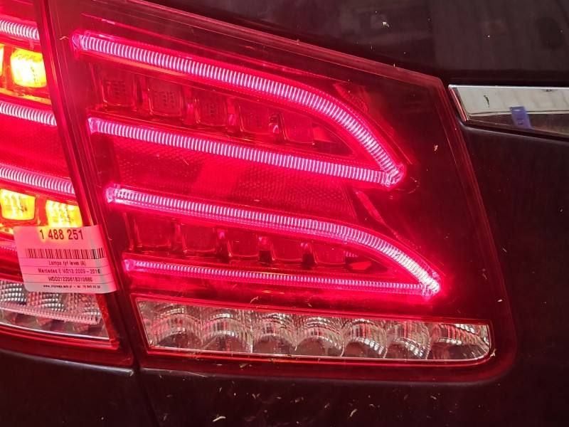 Ліхтар задній лівий Mercedes E W212 A2129061903