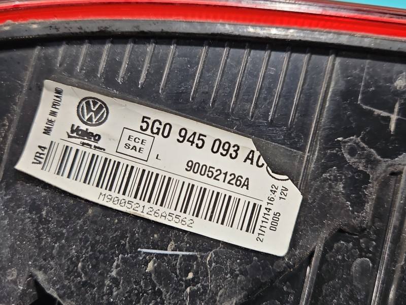 Ліхтар задній лівий Volkswagen Golf 7 5G0945093AC — фото деталі 4