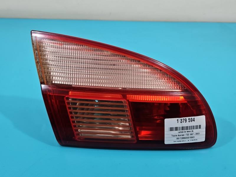 Ліхтар задній лівий Toyota Avensis T22 89022026
