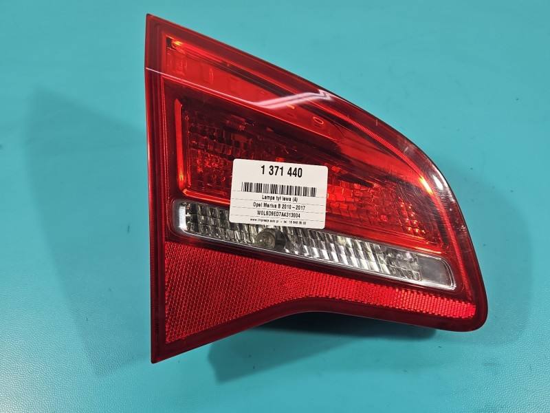 Ліхтар задній лівий Opel Meriva B 13260838