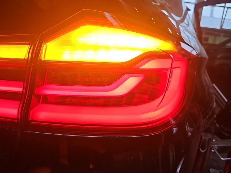 Ліхтар задній правий BMW 5 G30 7376464