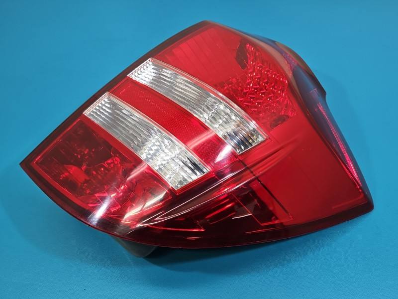 Фонарь задний правый Kia Ceed