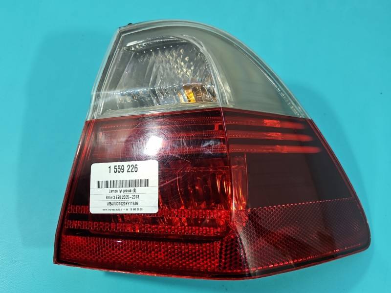 Ліхтар задній правий BMW 3 E90 0411416