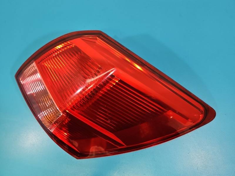 Ліхтар задній правий Nissan Qashqai