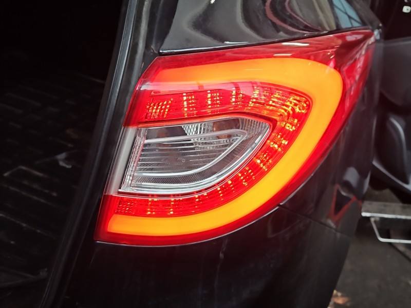 Ліхтар задній правий Hyundai Ix35 92402-2Y5