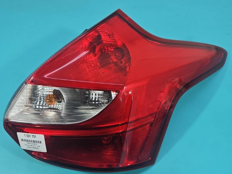 Фонарь задний правый Ford Focus BM51-13404-AG