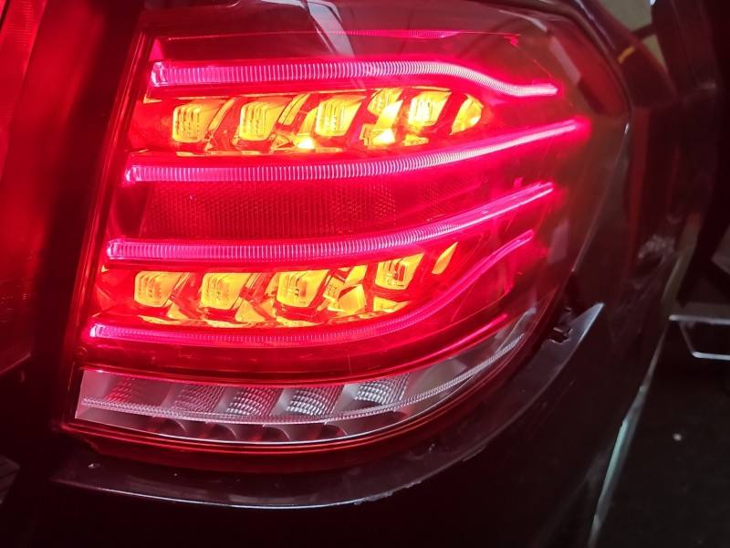 Ліхтар задній правий Mercedes E W212 A2129061803