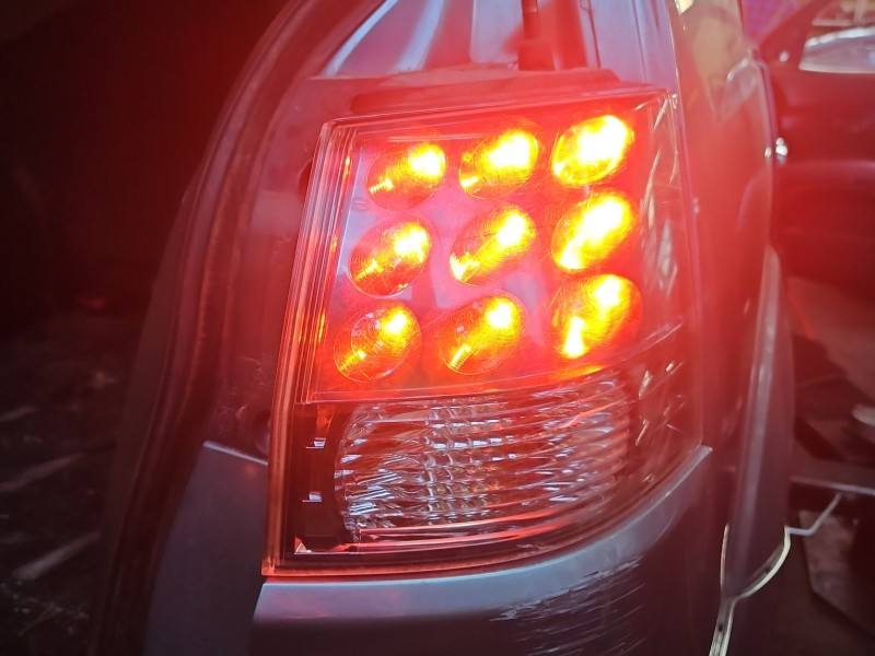 Ліхтар задній правий Mitsubishi Outlander