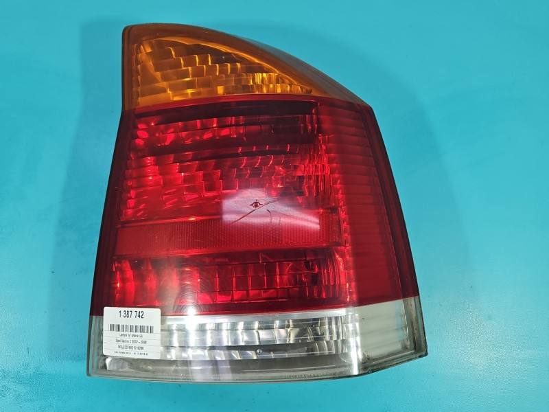 Ліхтар задній правий Opel Vectra C 13130644