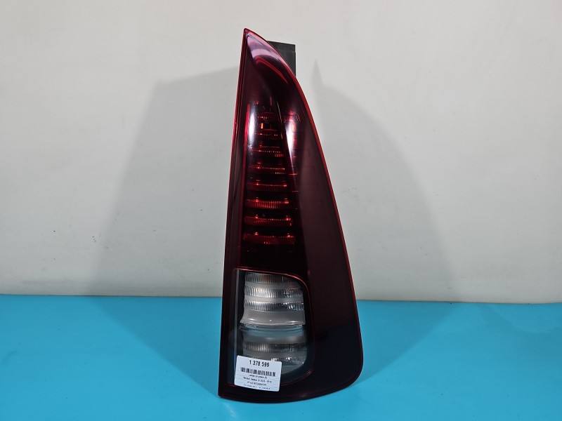 Ліхтар задній правий Renault Espace 8200394724