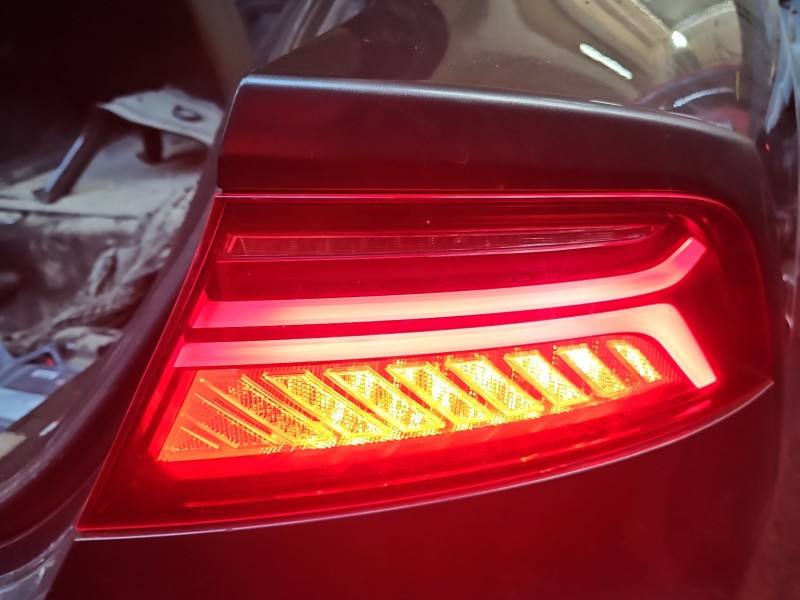 Ліхтар задній правий Audi A7 4G 4G8945096H