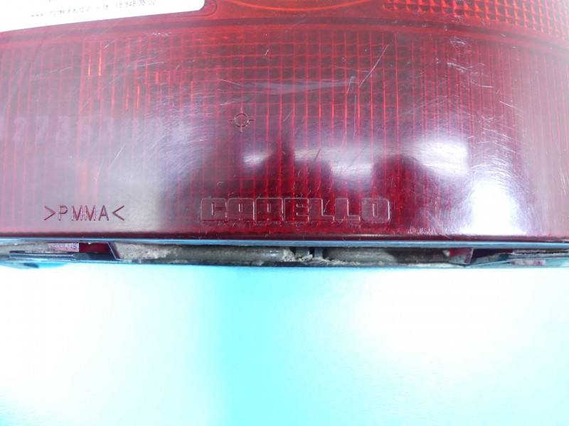 Фонарь задний правый Renault Twingo — фото детали 2