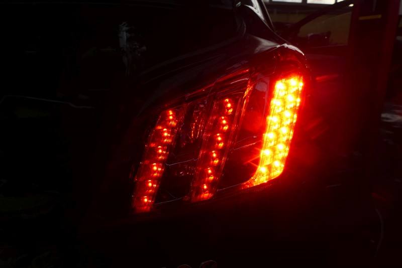 Ліхтар задній правий Peugeot 508 9686293680A