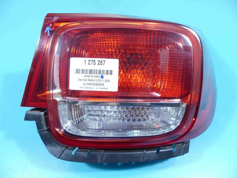 Ліхтар задній правий Chevrolet Malibu 90010663
