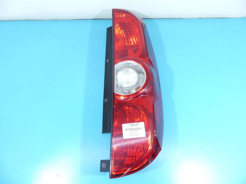 Ліхтар задній правий Fiat Doblo 00518305640