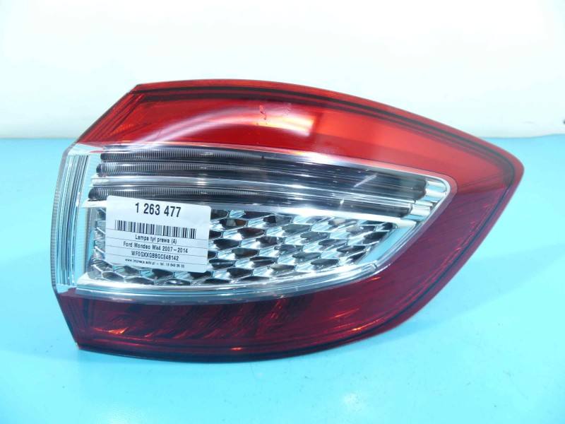 Ліхтар задній правий Ford Mondeo