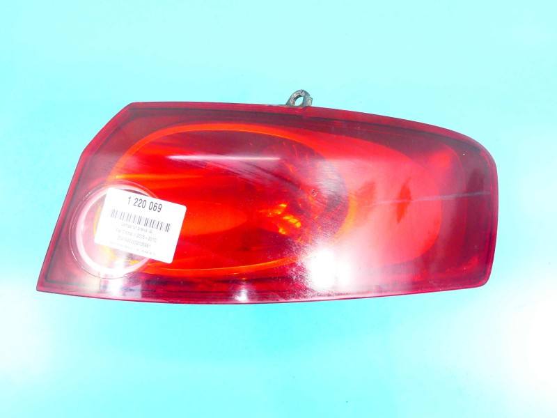 Фонарь задний правый Fiat Croma