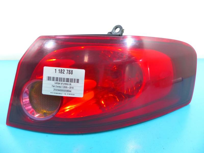 Ліхтар задній правий Fiat Croma