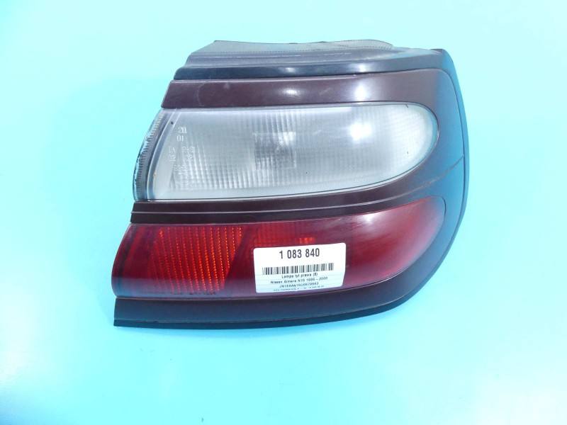 Ліхтар задній правий Nissan Almera