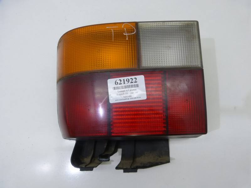 Фонарь задний правый Renault 19
