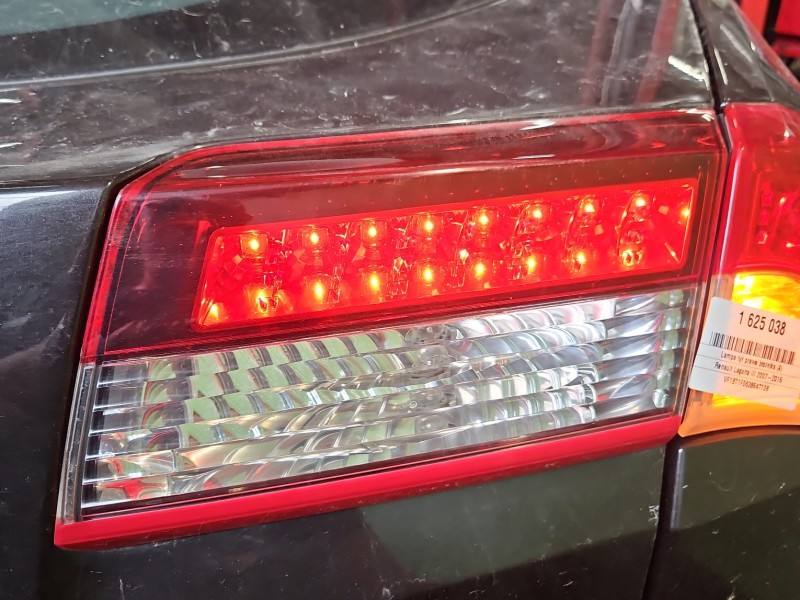 Ліхтар задній правий Renault Laguna 265590001R