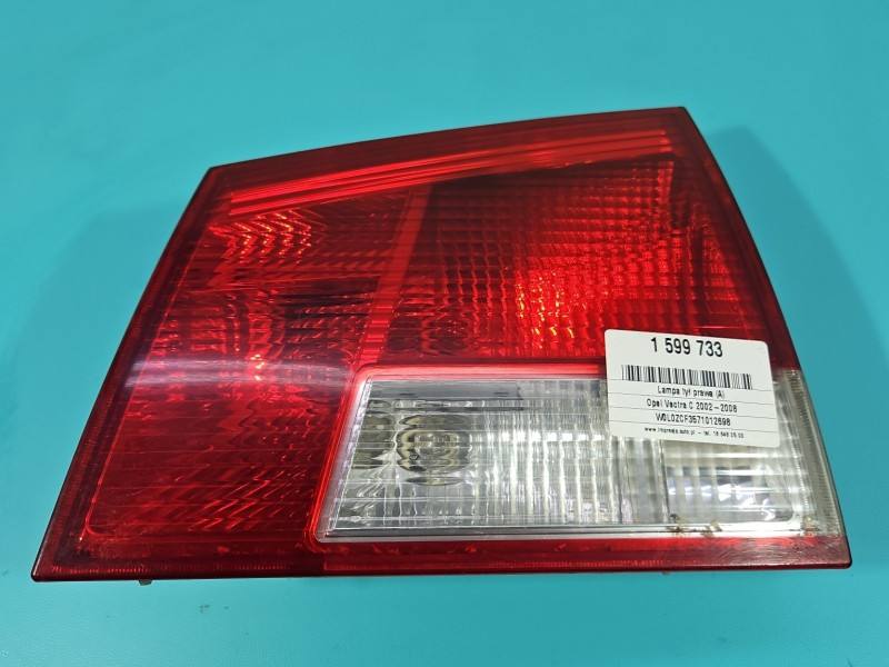 Ліхтар задній правий Opel Vectra C 24469464